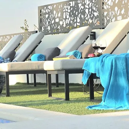 Βίλα Palace Al Nera 1 Deluxe By The Sea Swimming Pool Τρογκίρ