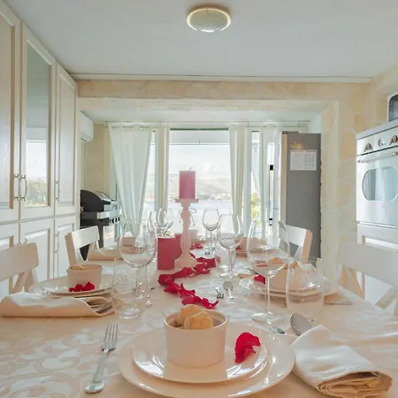 Palace Al Nera 1 Deluxe By The Sea Swimming Pool Βίλα